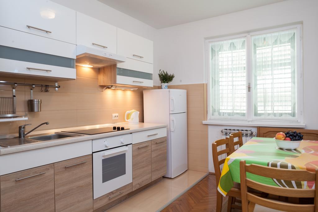 Apartment Nevia 马卡尔斯卡 客房 照片
