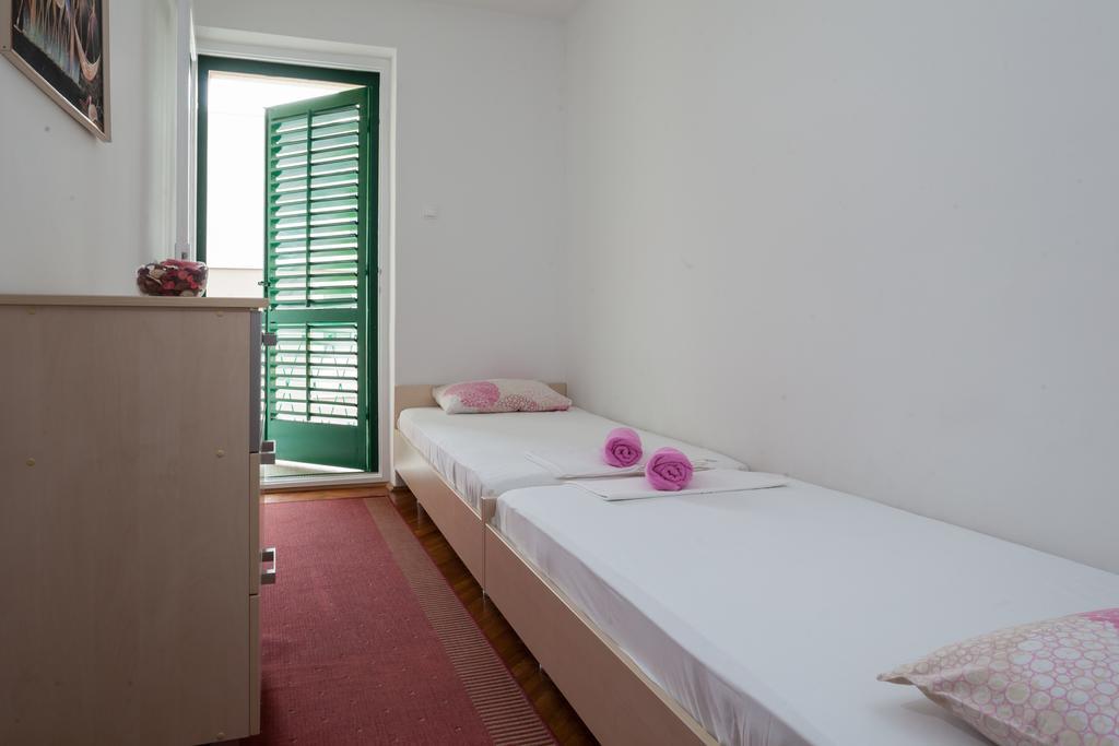 Apartment Nevia 马卡尔斯卡 客房 照片